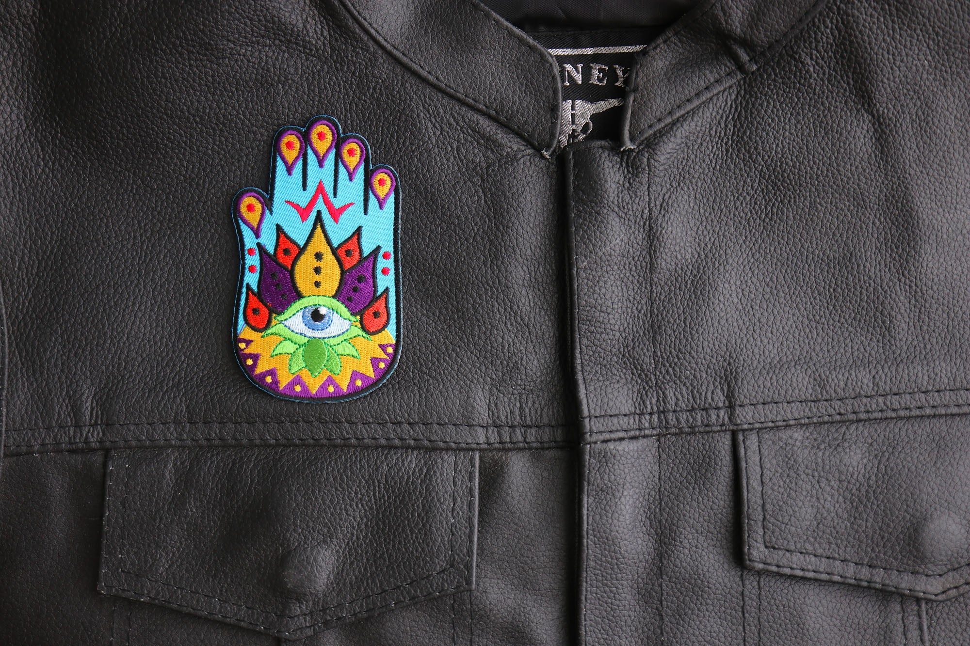 Spiritual Hand Iron-On Patch - Symbolic Design for Inner Peace and Good Vibes ( 4 x 3 inch )
